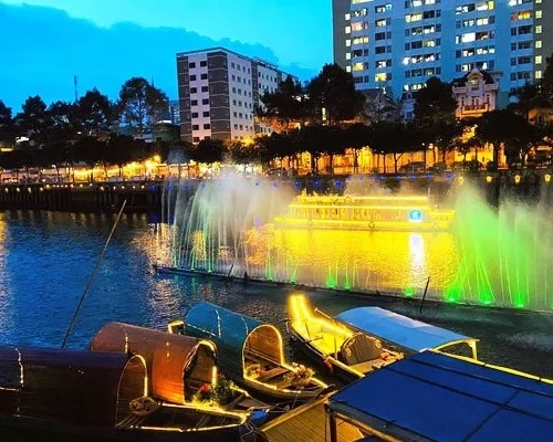 Tour Đi Thuyền Trên Dòng Kênh Huyền Thoại | Du Thuyền Sài Gòn